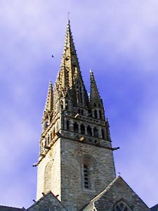 Kirchturm Notre-Dame-de-Roscudon